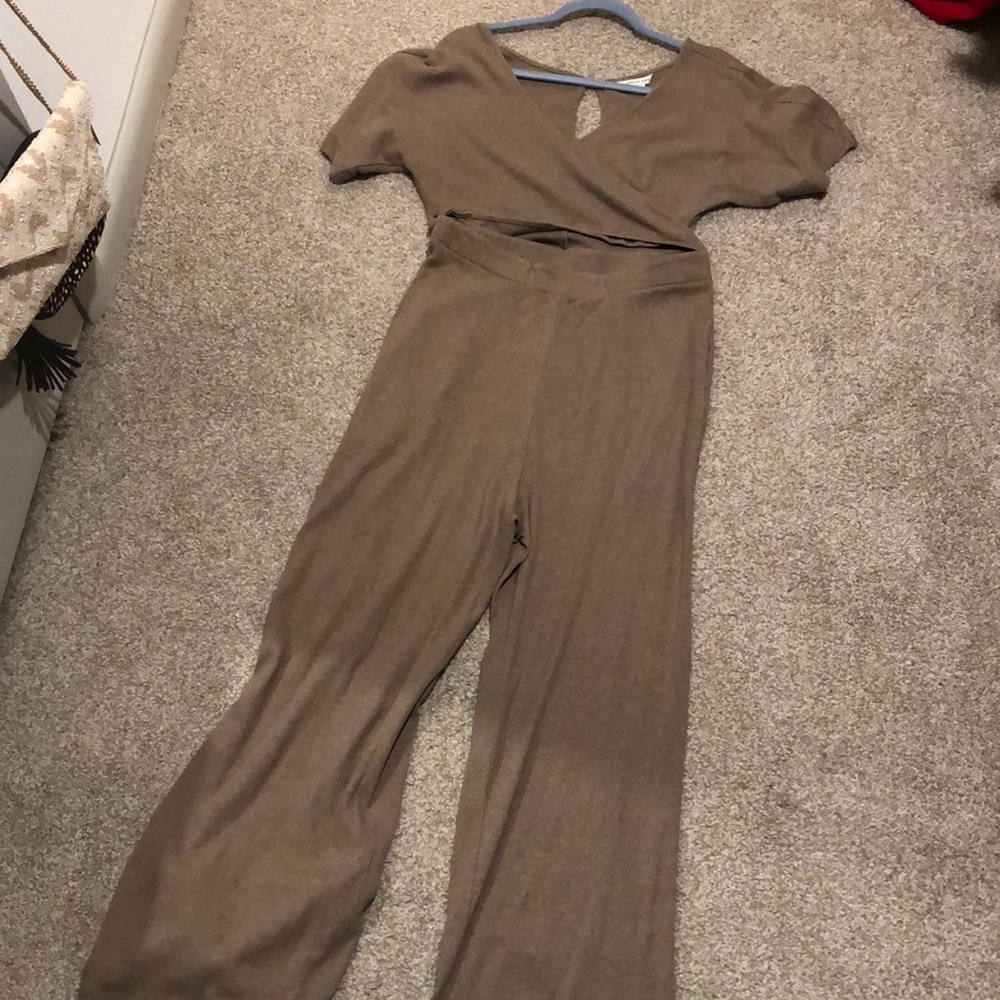 Cut-out ribbed short sleeve jumpsuit